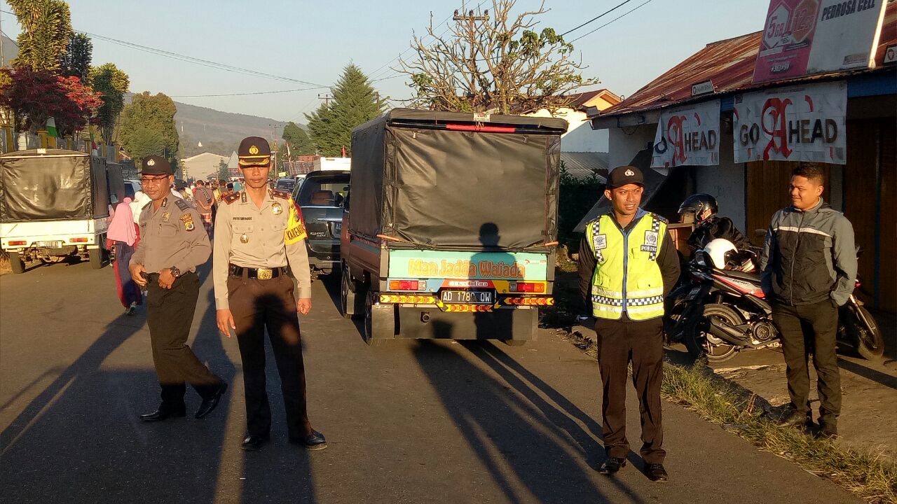 Personil Polres Manggarai amankan Sholat Ied di Kabupaten Manggarai