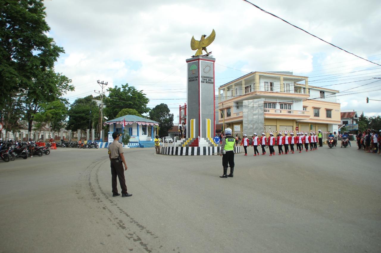 HUT RI ke-73, Polres Belu dan Instansi Terkait Amankan Lomba Gerak Jalan 8 KM