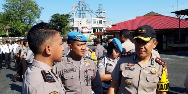 Kapolres Sumba Barat Cek Sikap Tampang Anggota