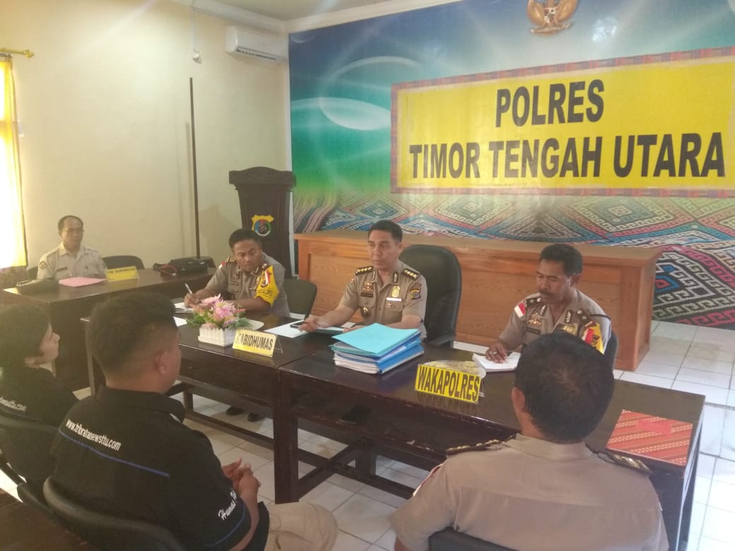 Kabidhumas Polda NTT Kunjungi Polres TTU