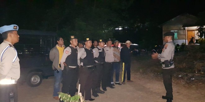 Ciptakan Kondisi Aman, Polsek Komodo Gelar Patroli Malam