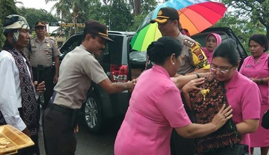 Kapolres Sikka Kunker Sekaligus Resmikan Asrama Polsek Kewapante Yang Baru