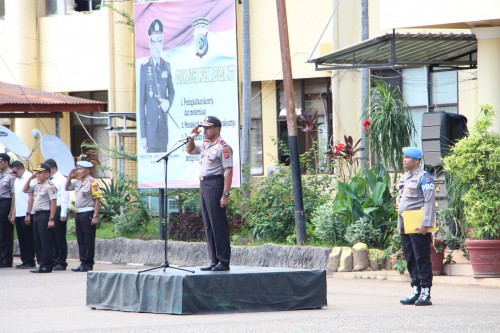 Pimpin apel pagi untuk pertama kali, ini yang disampaikan Wakapolda NTT