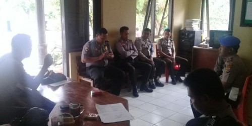 im Pengawas Polres Sumba Barat Sidak Polsek Jajaran