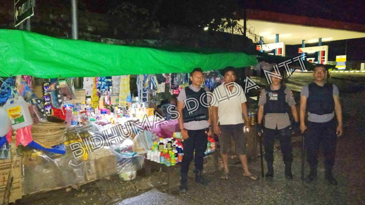 Jelang Pemilu 2019, Polsek Urban Loura Tingkatkan Kegiatan Patroli dan Sambang