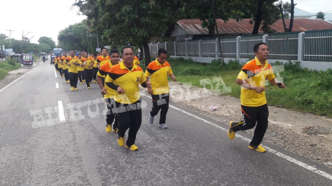 Polres Kupang Kota Gelar Olahraga Bersama Polsek Alak