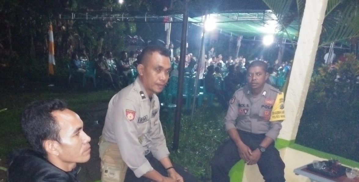 KANIT SABHARA POLSEK REO PIMPIN PENGAMANAN TATAP MUKA TERBATAS CALON DPRD KABUPATEN MANGGARAI