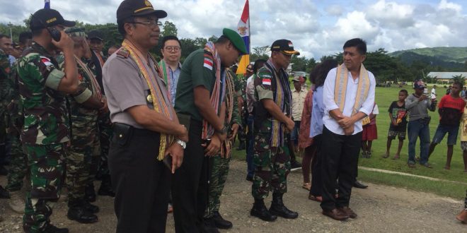 Wakili Kapolres Belu, Kapolsek Raihat Hadiri Perayaan Natal Bersama di Tapal Batas