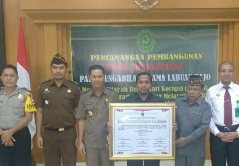 Polres Mabar Dukung PA Labuan Bajo Canangkan Zona Integritas WBK dan WBBM