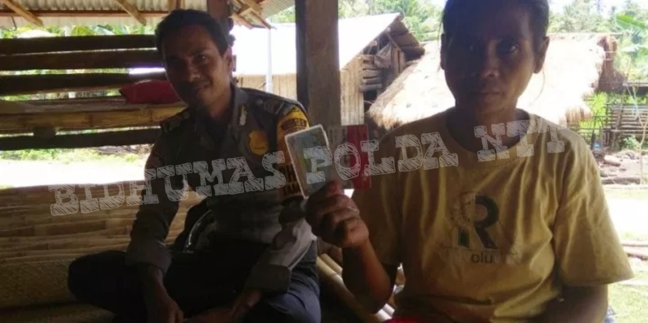 Bhabinkamtibmas Lamboya, Memastikan Distribusi Bansos Tepat Sasaran