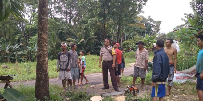 Imbau Jaga Keselamatan, Bhabinkamtibmas Buar Sambangi Operator Mesin Sensor