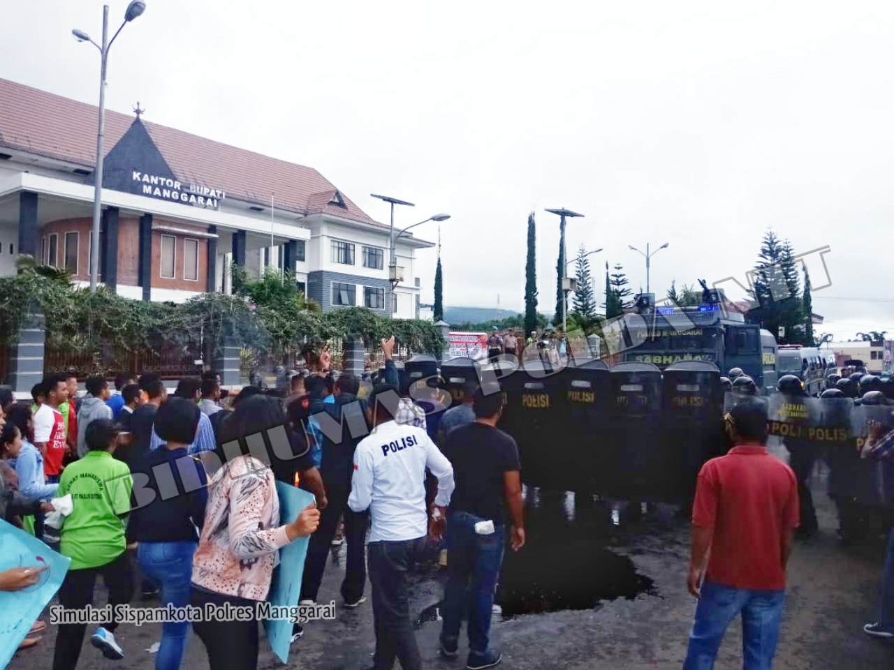 Polres Manggarai Gelar Simulasi Sispamkota Pengamanan Pemilu 2019