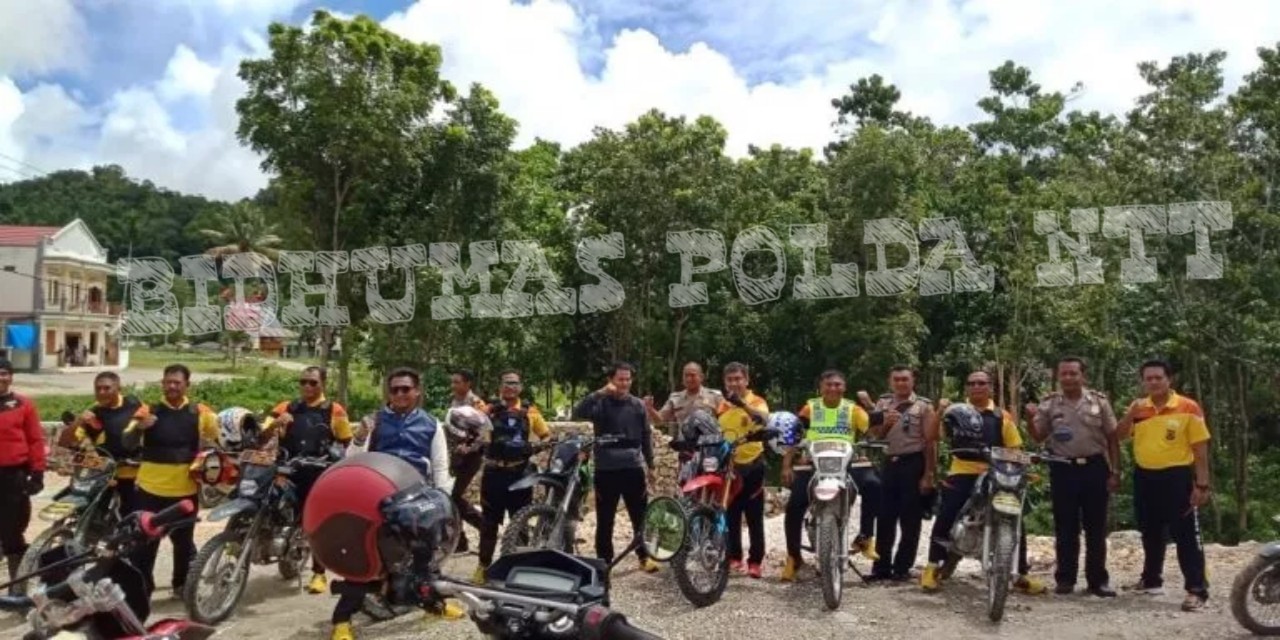 Kapolres Sumba Barat Lakukan Touring Sekaligus Kunker