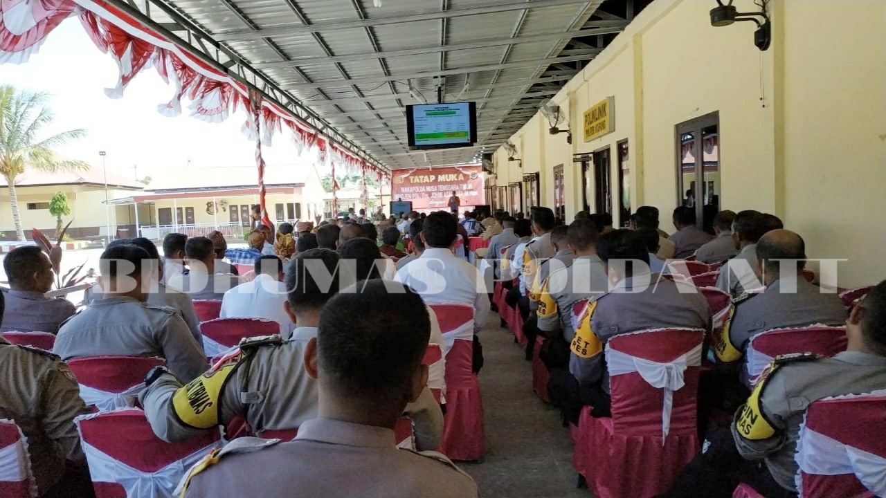 Wakapolda NTT Tatap Muka Bersama Personel Polres Kupang