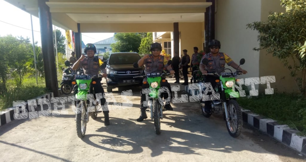 Pastikan Situasi Aman Jelang Pemilu, Polres Sumba Timur Lakukan Patroli Kaliling