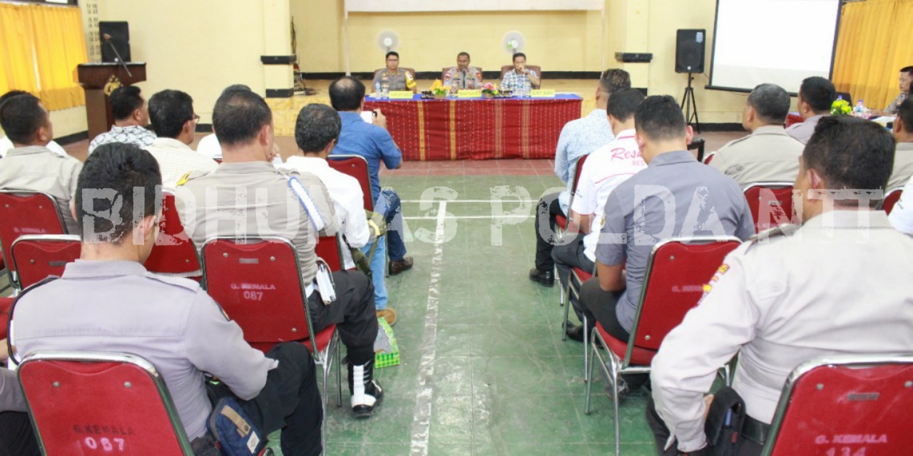 Wakapolda NTT pimpin Rapat Panitia Turnamen Tinju Internasional di Labuan Bajo