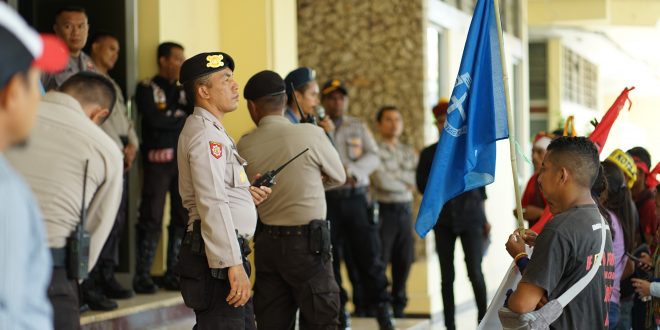 PENGAMANAN KEGIATAN AKSI UNJUK RASA DAMAI DARI KELOMPOK CIPAYUNG KOTA KUPANG (GMKI, PMII, PMKRI, GMNI)