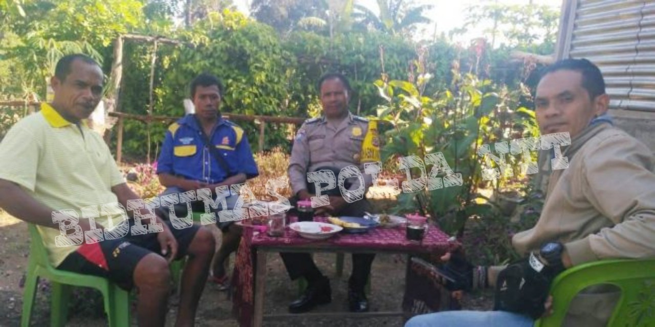 Personel Bhabinkamtibmas Polsek Amanuban Ajak Warga Binaanya Cipta Kamtibmas Yang Aman dan Kondusif