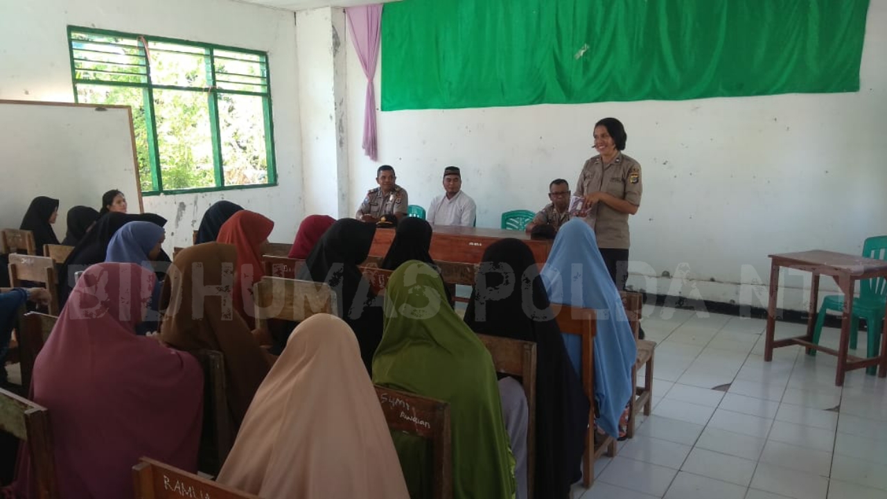 Subditbinpolmas dan Bagbinops Ditbinmas Polda NTT Sambangi Pondok Pesantren Putri Hidayatullah Kupang Barat