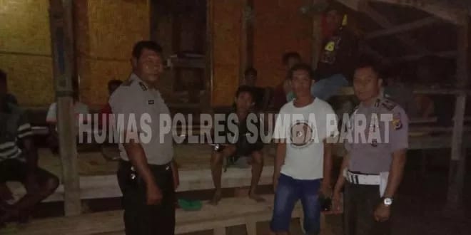 Demi Terciptanya Lingkungan Yang Aman, Polsek Mamboro Gelar Patroli Malam