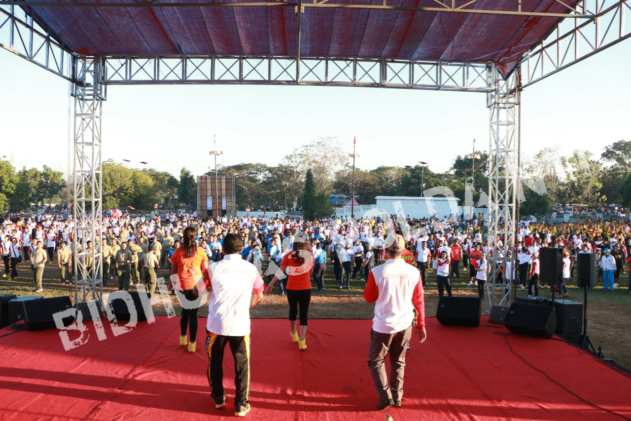 Memeriahkan Hari Bhayangkara ke-73, Polda NTT Gelar Pesta Rakyat dan Berbagai Perlombaan