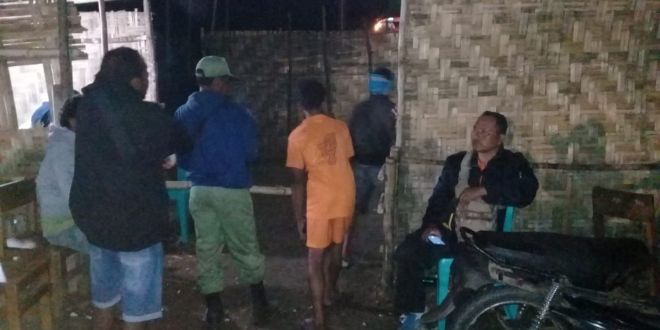 Polsek Wewewa Selatan Gelar Patroli dan Pengamanan Pasar Malam