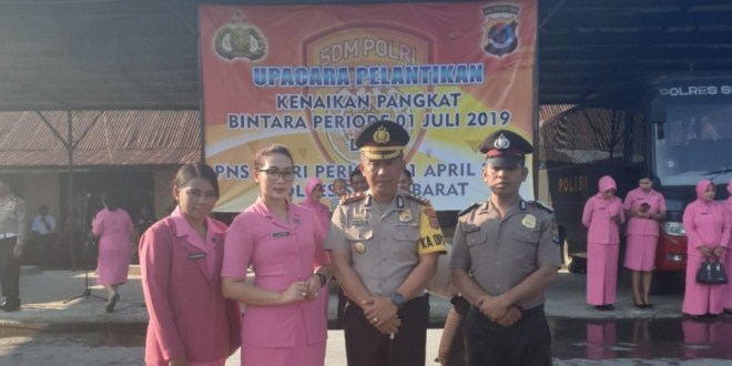 Polres Sumba Barat Gelar Upacara Pelantikan Kenaikan Pangkat Bintara Periode 1 Juli 2019 dan PNS Polri