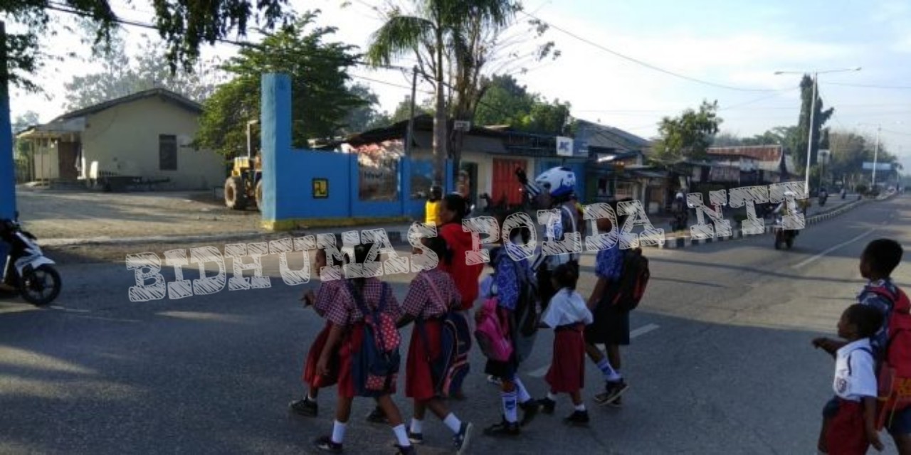 Beri Rasa Aman Bagi Masyarakat Saat Melakukan Aktivitas Dipagi Hari, Sat Lantas Polres TTU Rutin Laksanakan Gatur Lalin