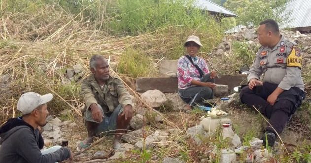 Wujudkan Kemitraan, Bhabinkamtibmas Bangka Leda Sambangi Warga Binaannya