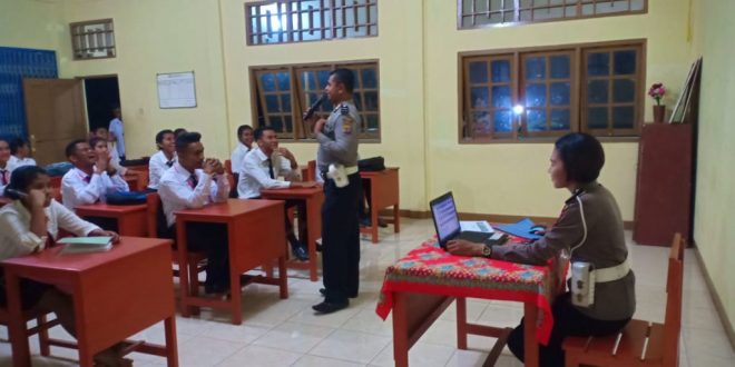 Satlantas Polres Ende Melaksanakan Kegiatan Police Go To Kampus