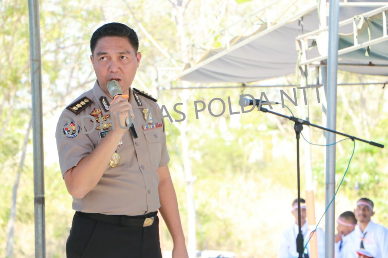 Kabid Humas Polda NTT Ajak Mahasiswa Bijak dalam Bermedsos