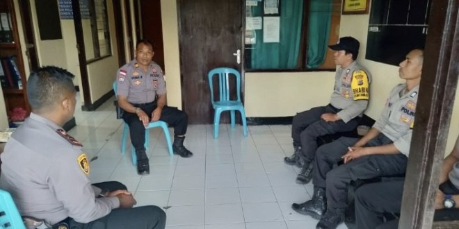 Maksimalkan Tugas Binmas, Kasat Binmas Polres Sumba Barat, Sambangi Polsek Lamboya