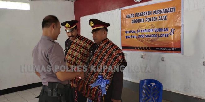 Polsek Alak Gelar Upacara Pelepasan Purna Bhakti