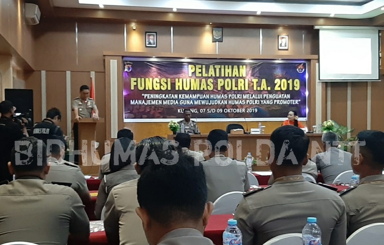 Kabidhumas Polda NTT Buka Kegiatan Pelatihan Fungsi Humas Polri tahun 2019