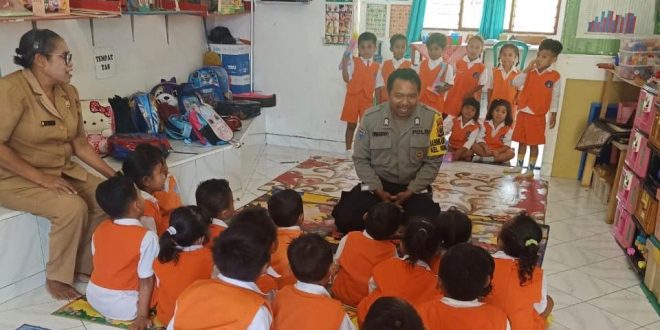 Dekatkan Diri Dengan Anak Usia Dini, Brigpol Firmansyah Sambangi TK Glorya