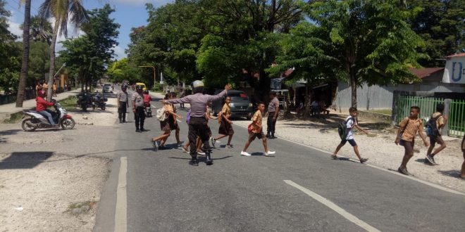 Bhabinkamtibmas jalin kemitraan dengan warga ,bersama menjaga kamtibmas