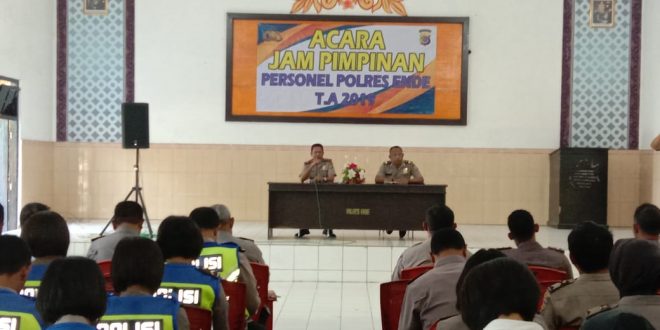 Wakapolres Ende Pimpin Acara Jam Pimpinan