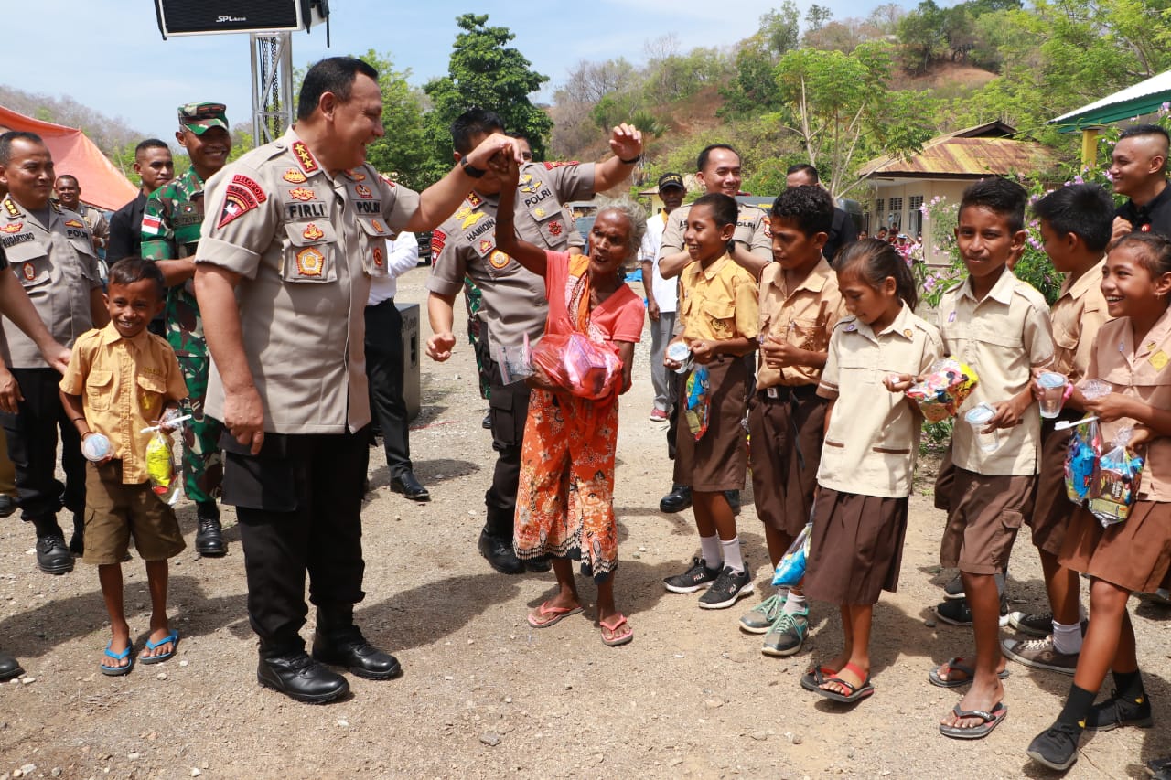 Kabaharkam Polri Gelar Bakti Sosial Kesehatan di Tapal Batas RI-RDTL