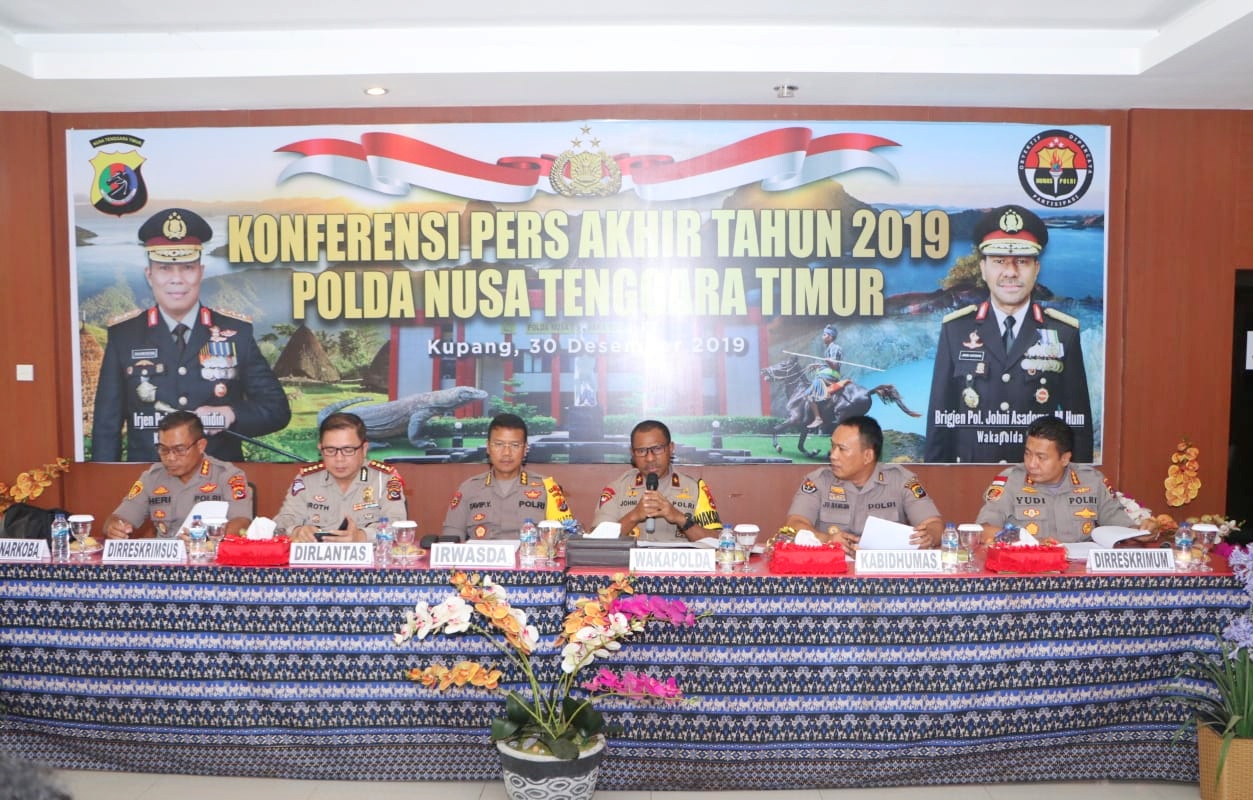 Polda NTT Gelar Konferensi Pers Akhir Tahun 2019