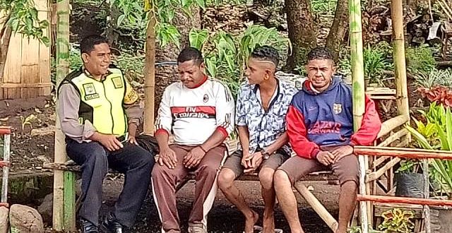 Bripka Agustinus Fay Imbau Warga Untuk Selalu Bersama Jaga Kamtibmas