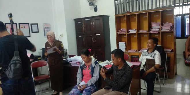 Berkas Lengkap, Penyidik Reskrim Rote Ndao Serahkan Tersangka Dan Barang Bukti Ke Kejaksaan