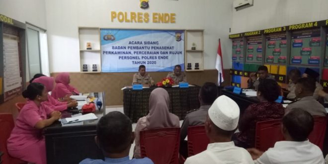 Wakapolres Ende Pimpin Sidang BP4R