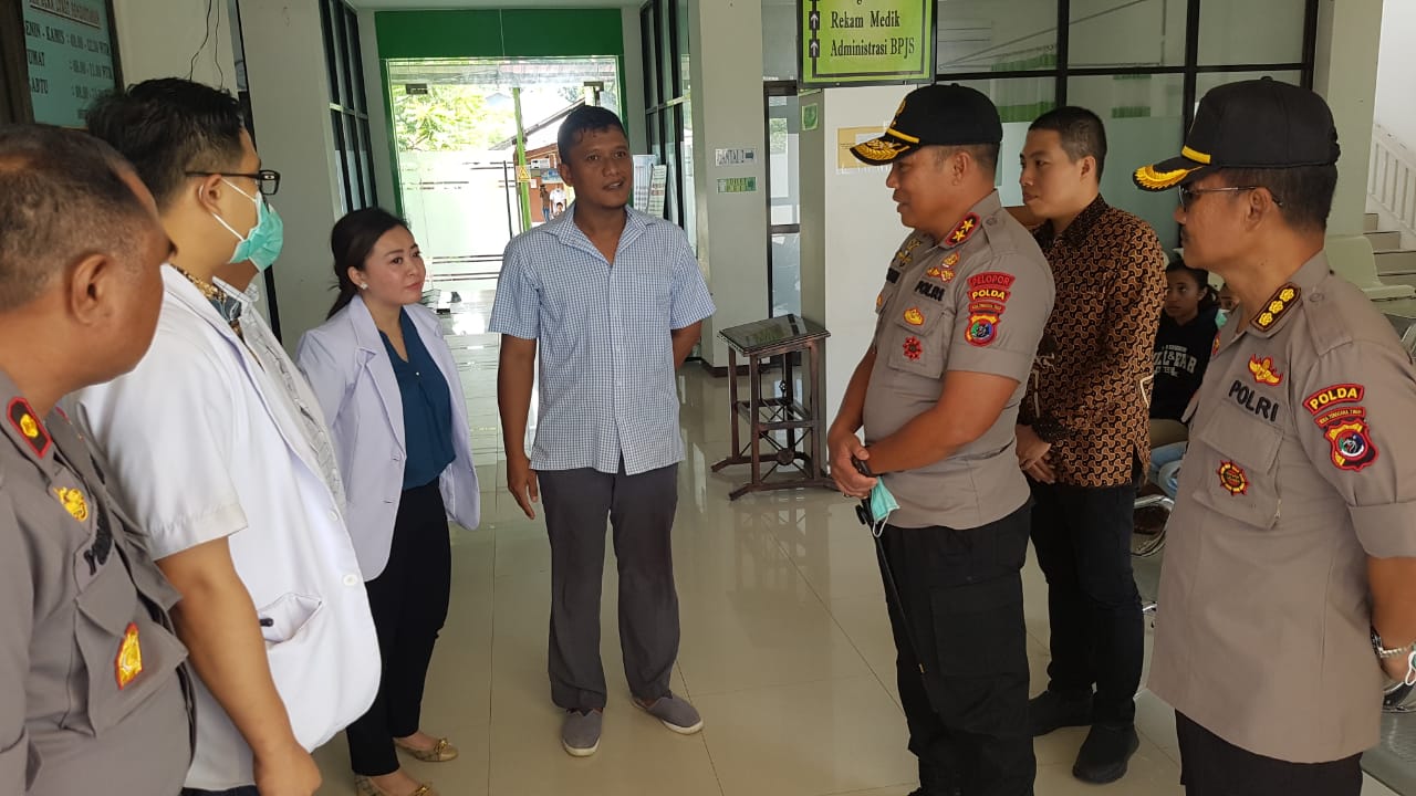 Kunker ke Sumba Barat, Kapolda NTT Kunjungi Rumah Sakit Umum Daerah