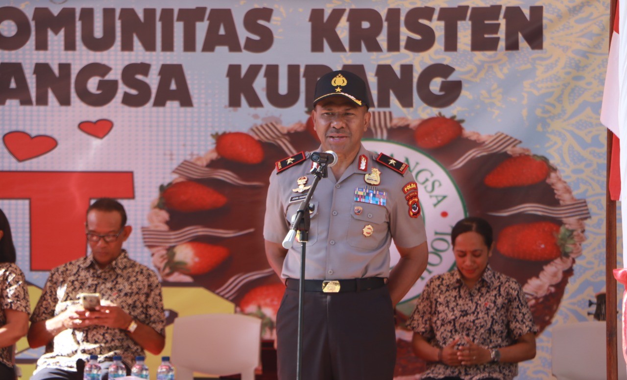 Jadi Irup di Sekolah Tunas Bangsa, Ini yang Diingatkan Wakapolda NTT Terhadap Ratusan Pelajar