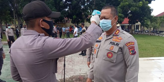 Polres Mabar Cek Suhu Tubuh Anggota Cegah Virus Corona